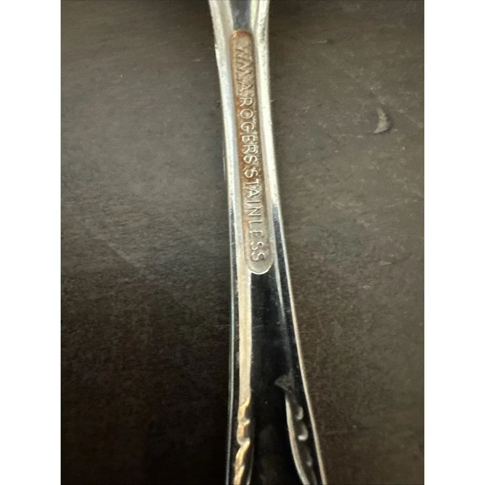 Wm Rogers Deluxe Teaspoons Stainless Silverware Oneida Montclair Lot Of 9